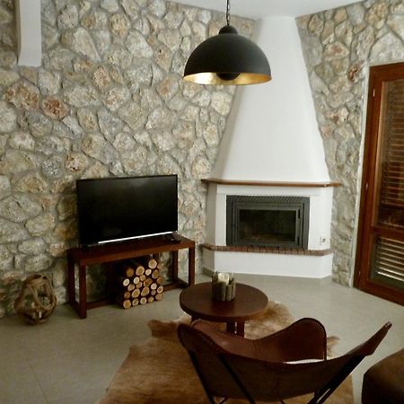 Beach House Nikiti المظهر الخارجي الصورة